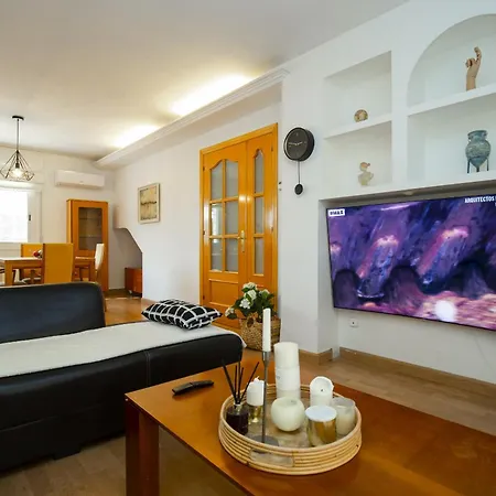 Pluma Villa Salou