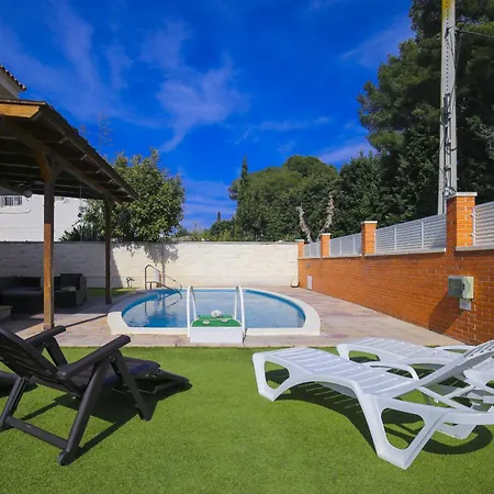 Villa Pluma *